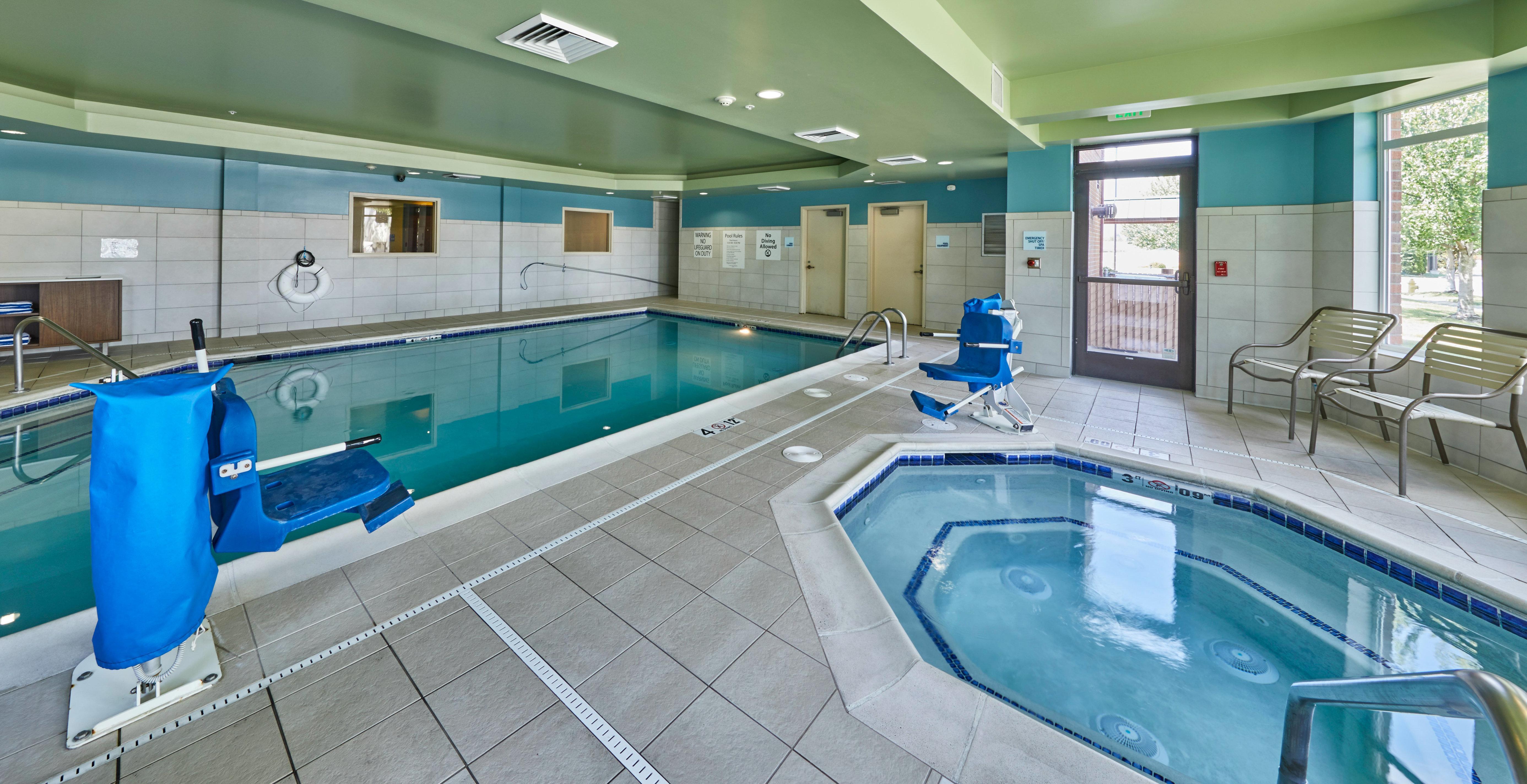 Holiday Inn Express Hotel & Suites Medford-Central Point By Ihg מראה חיצוני תמונה