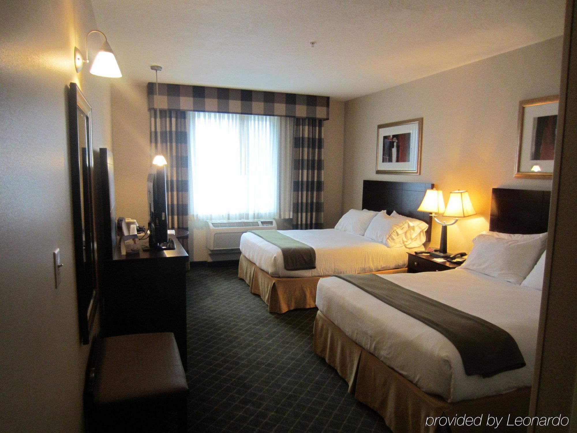 Holiday Inn Express Hotel & Suites Medford-Central Point By Ihg מראה חיצוני תמונה