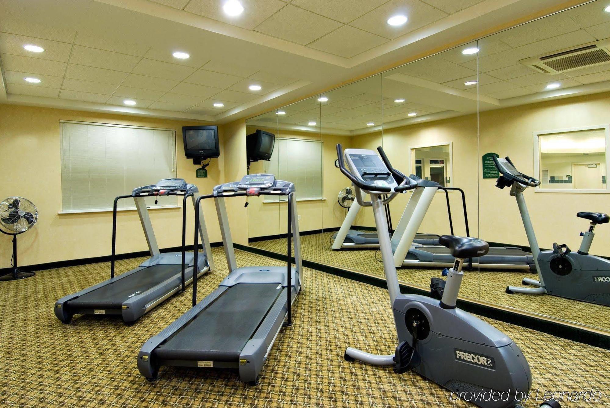 Holiday Inn Express Hotel & Suites Medford-Central Point By Ihg מראה חיצוני תמונה