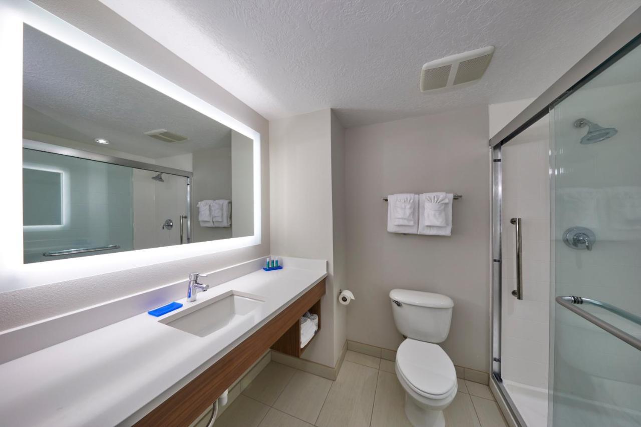 Holiday Inn Express Hotel & Suites Medford-Central Point By Ihg חדר תמונה